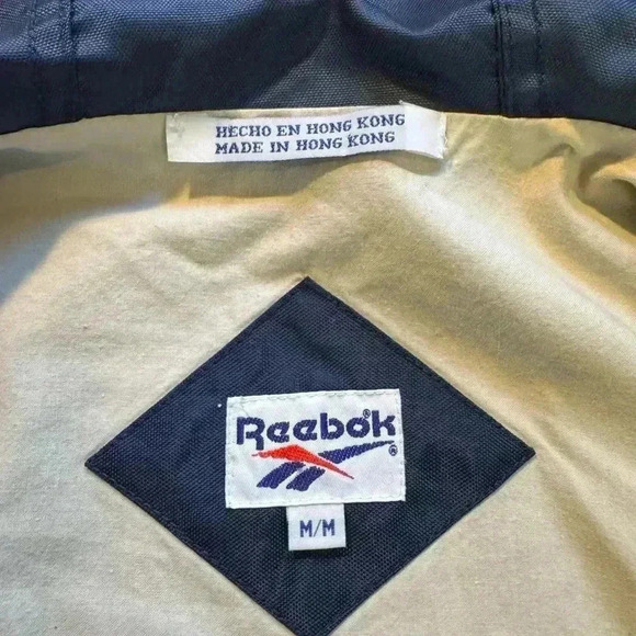 Vintage Reebok Windbreaker Jacket Medium 90s Casuals Full Zip - Picture 2 of 3